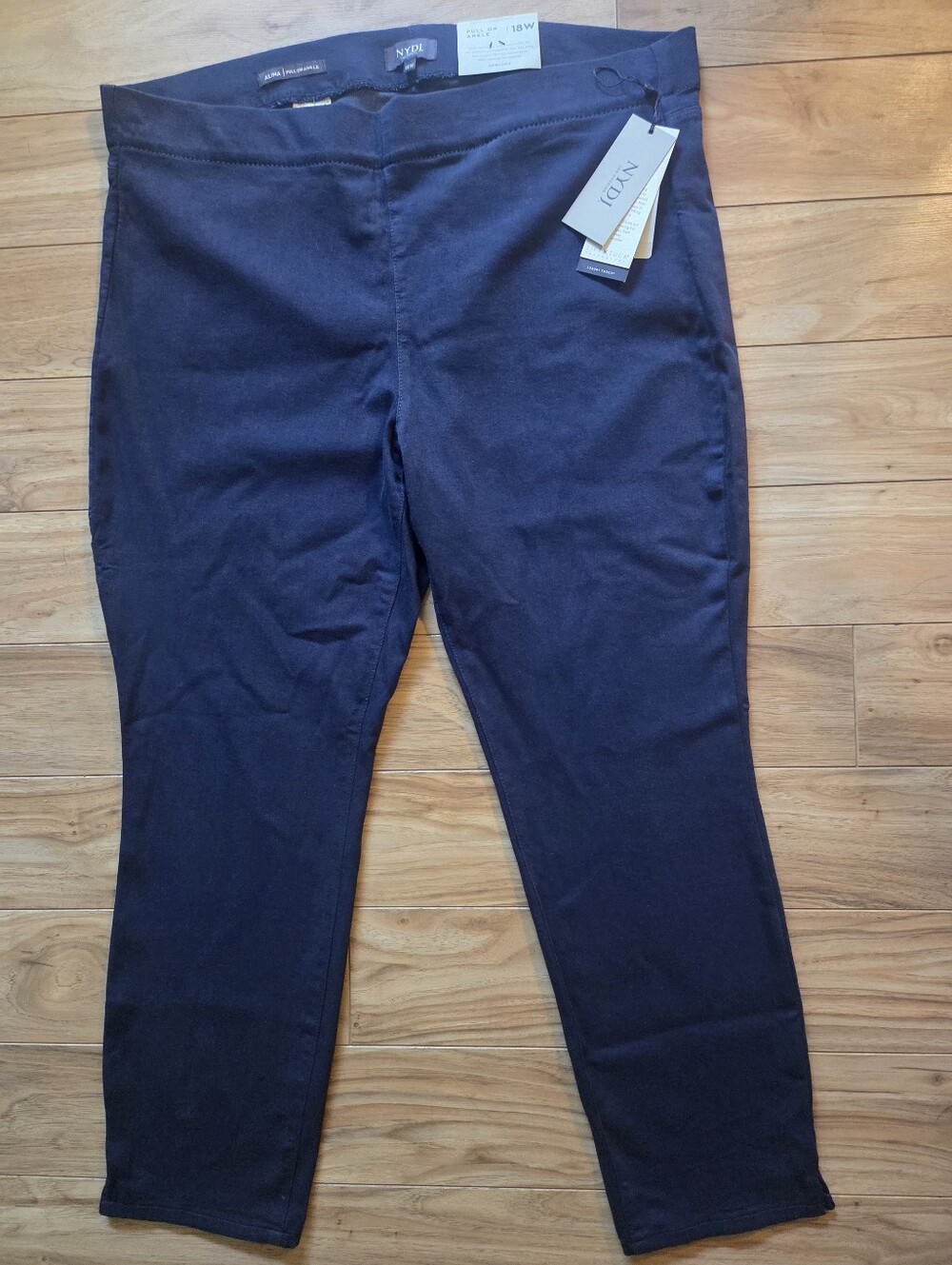 NYDJ Alina Pull On Ankle Jeans Lift & Tuck Technology Size 18W NWT - Picture 4 of 14